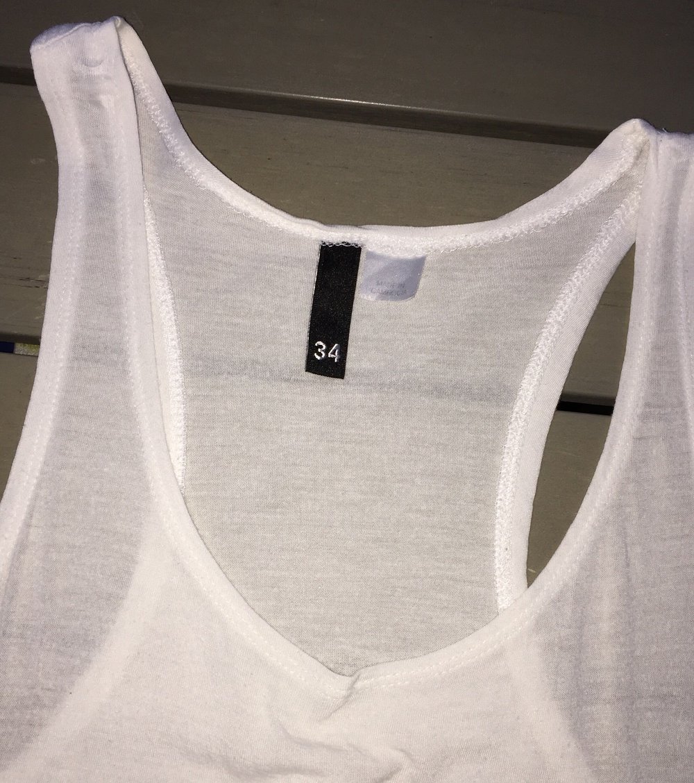 H&M ausgestelltes Tanktop LONGTOP weiß Gr. 34