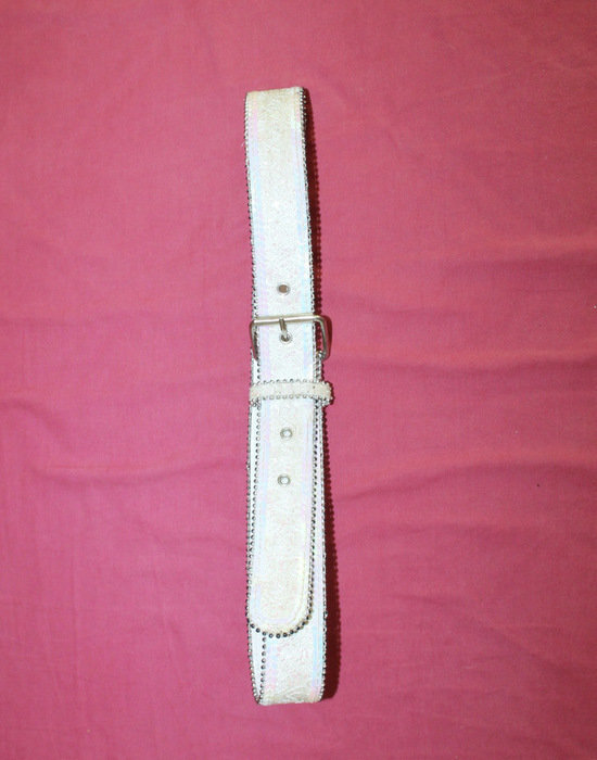 toller Glitzergürtel / Gürtel in weiß