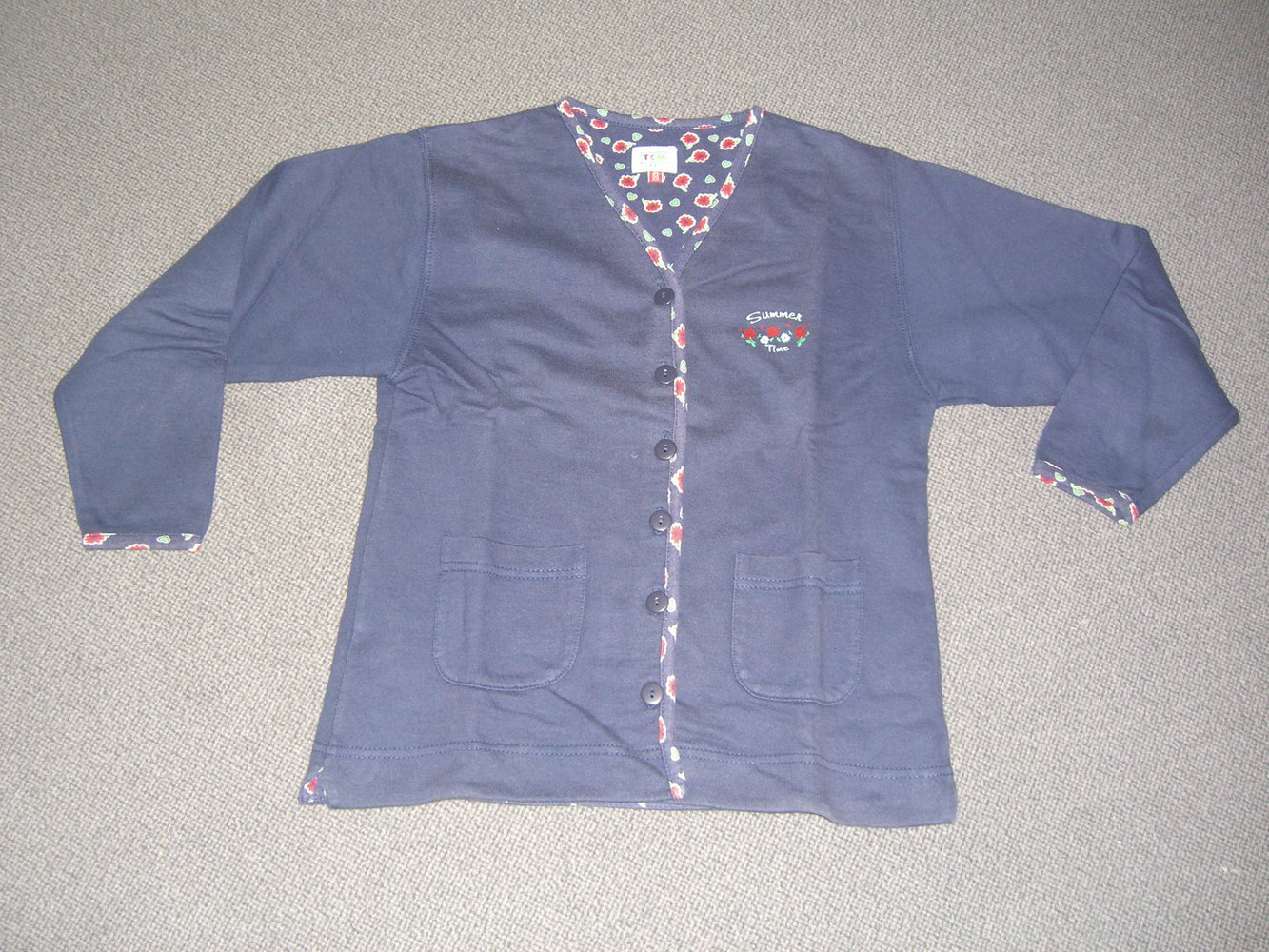 Süße Sweatjacke von TCM, dunkelblau mit Blümchen