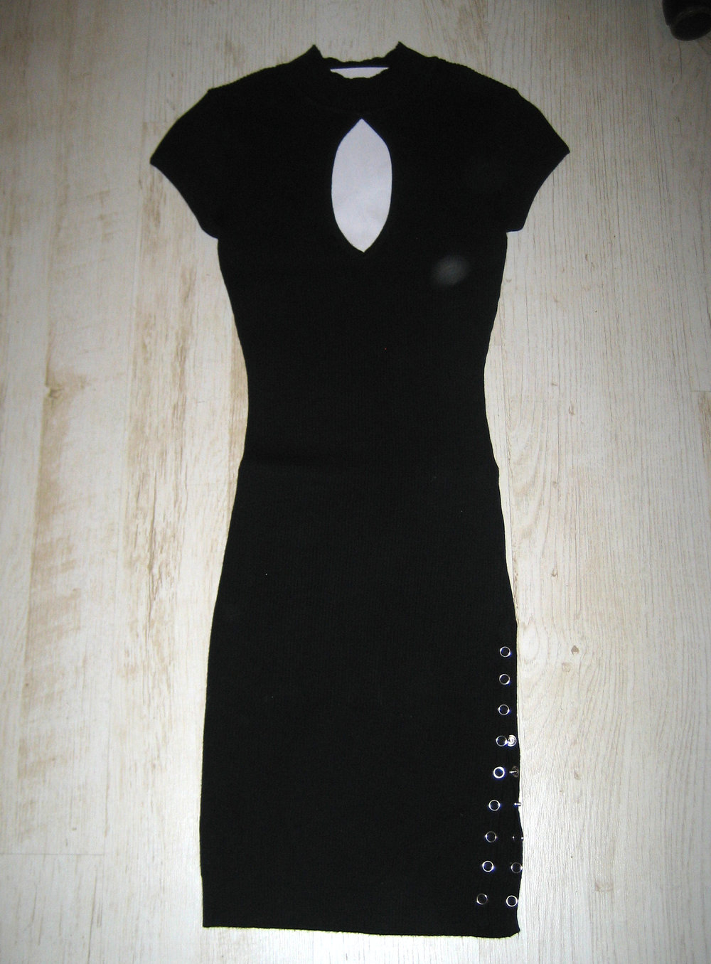 Schwarzes Strickkleid, schick & sexy