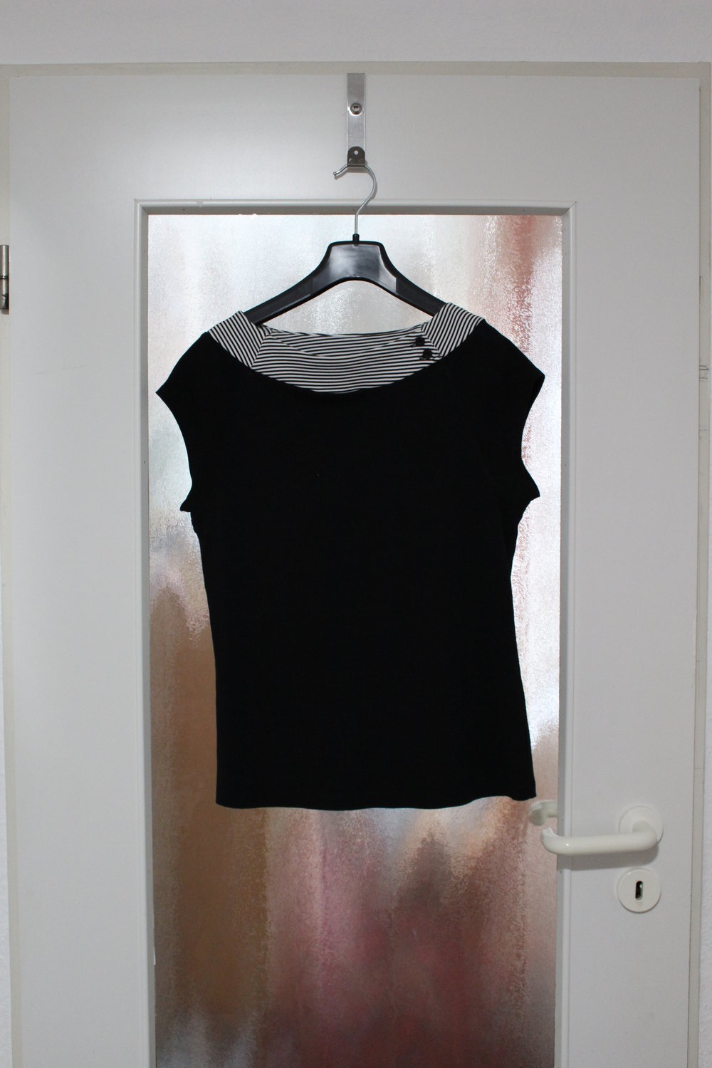 23. Top schwarz, festlich, Gr. 38