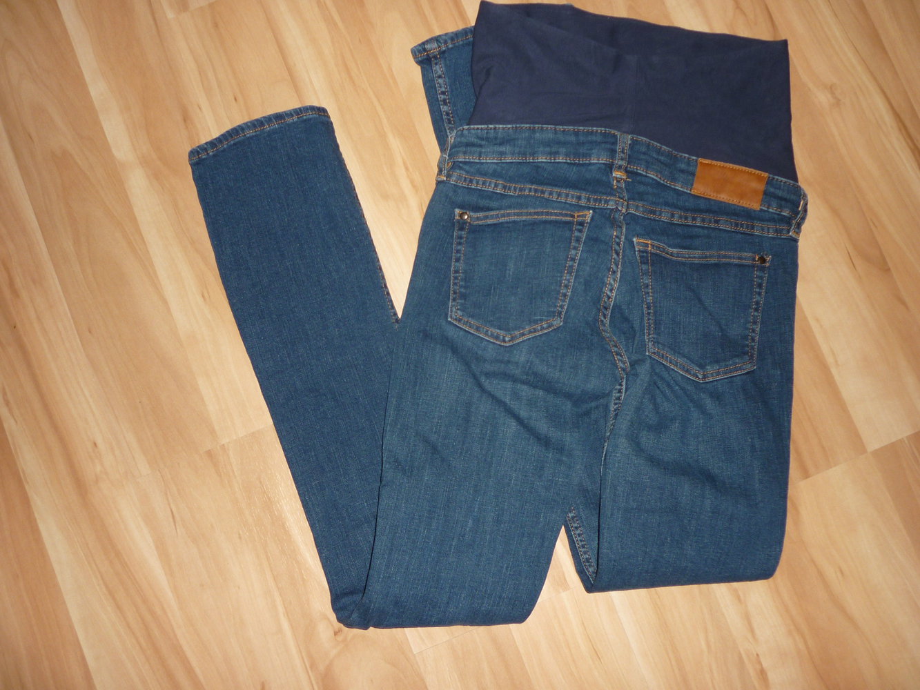 H&M Mama Umstandsjeans Jeans mit Bauchband Umstandsmode Gr 34  