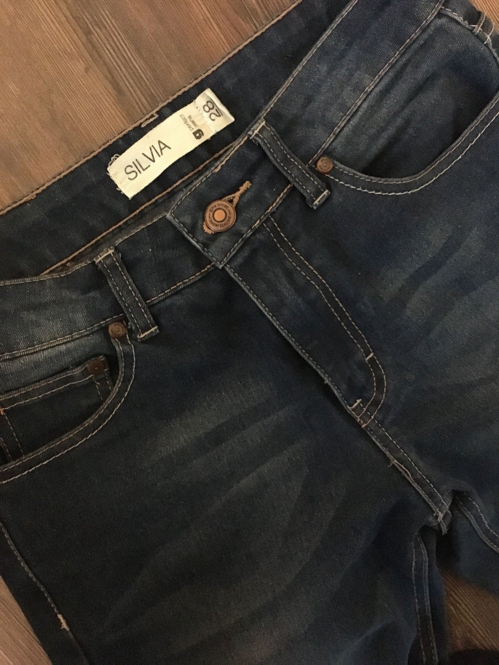 Neue Jeans von Gina tricot 