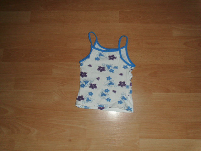 Top, weiß mit blauen Motiven, Gr. 92/98