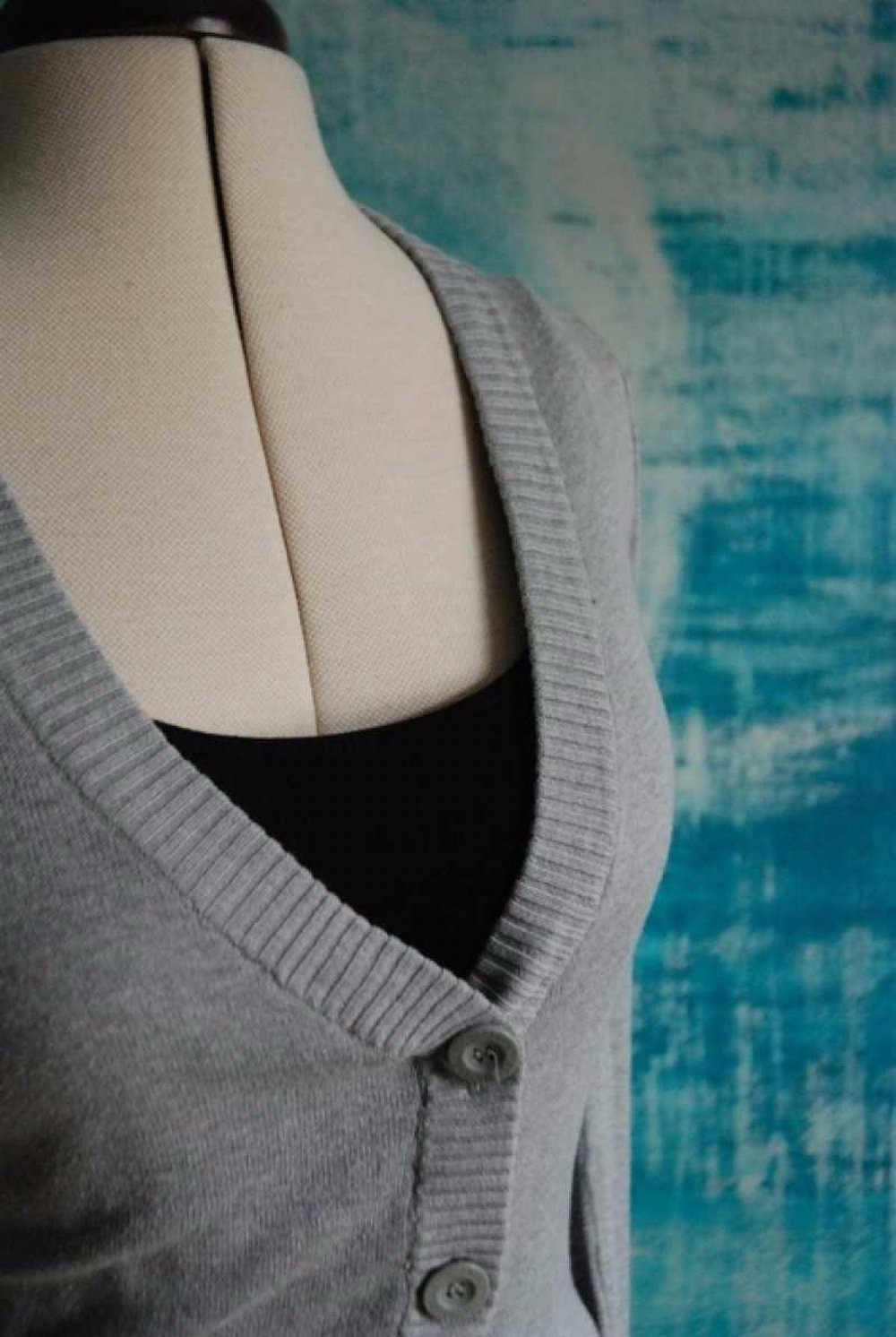 hellgrauer Longcardigan langer Cardigan Strickjacke Strickweste