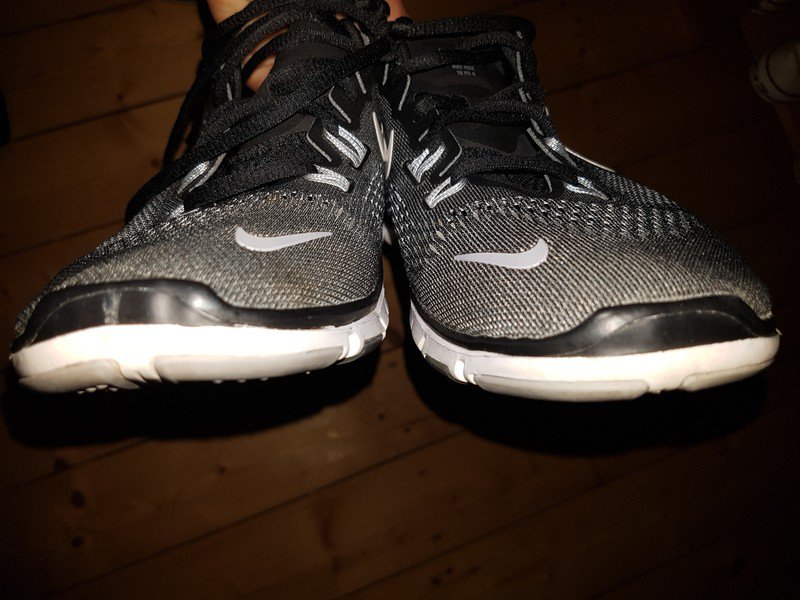 Nike Free 5.0 Silber schwarz selten getragen Gr. 41