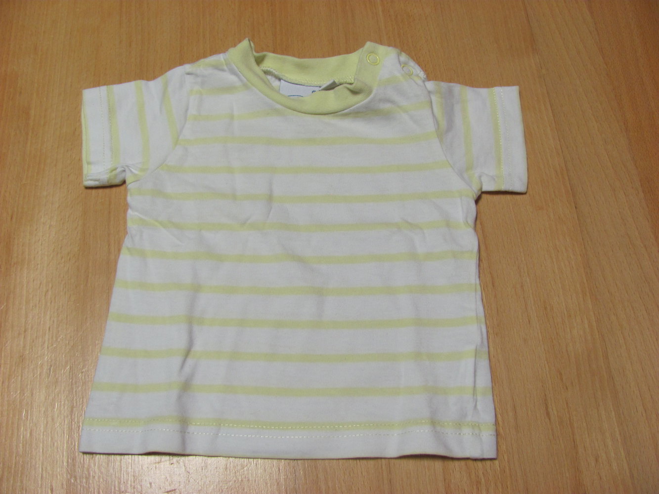  weiß-gelb gestreiftes Shirt 62/68  AWG