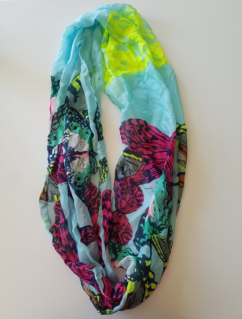 leichter bunter Loopschal - neu