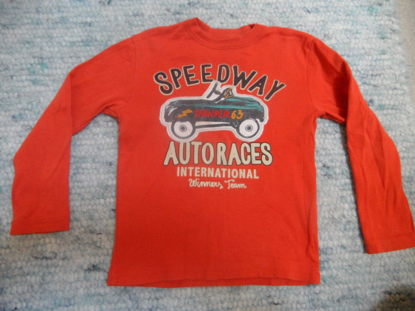 Benetton tolles Langarmshirt Autorennen Rennwagen