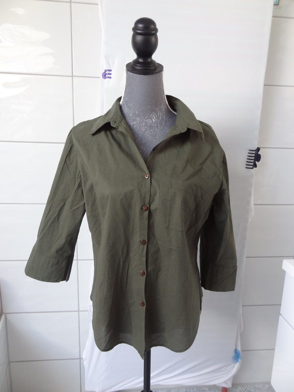 Leichte olivgrüne Bluse für Oversized oder Gr. 44