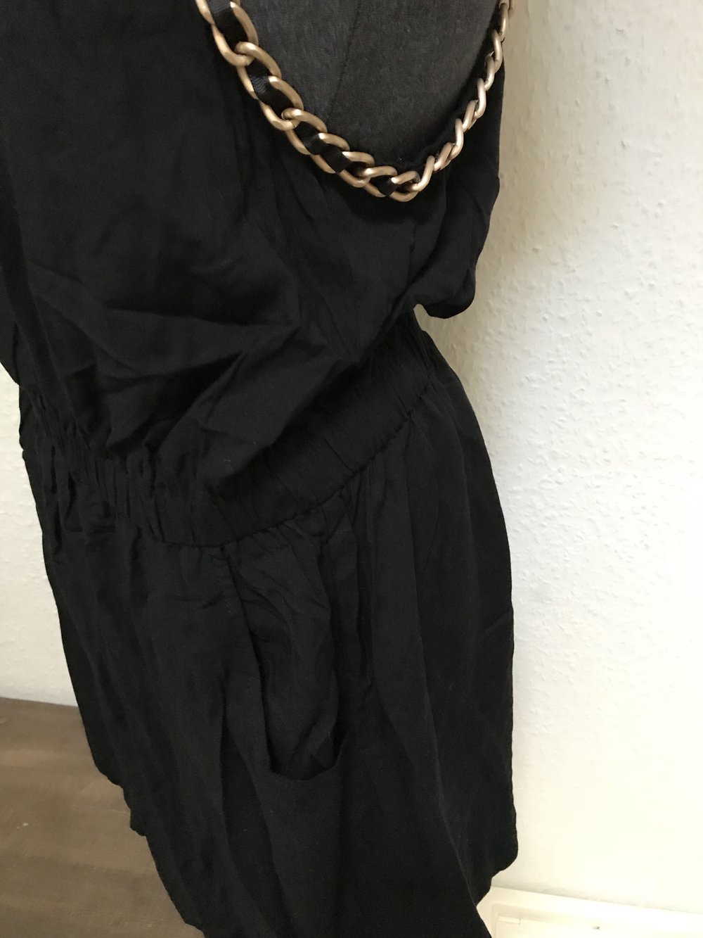 Kurzes, sexy Sommerkleid