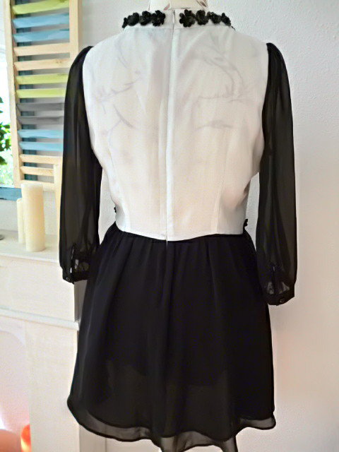 Asos Blüten Kontrast Kleid 40/42