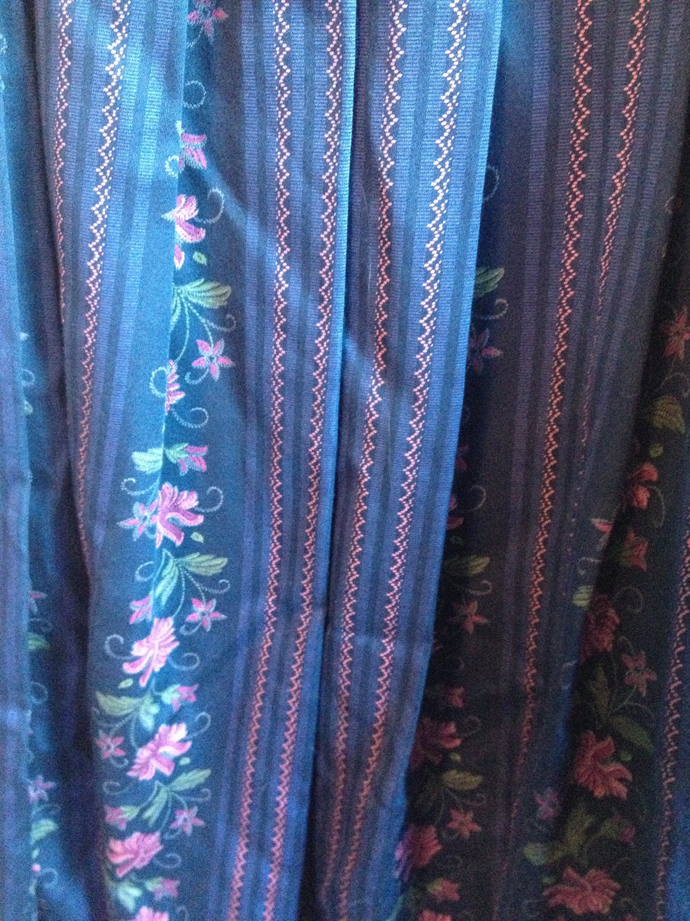 Perry blauer Trachtenrock