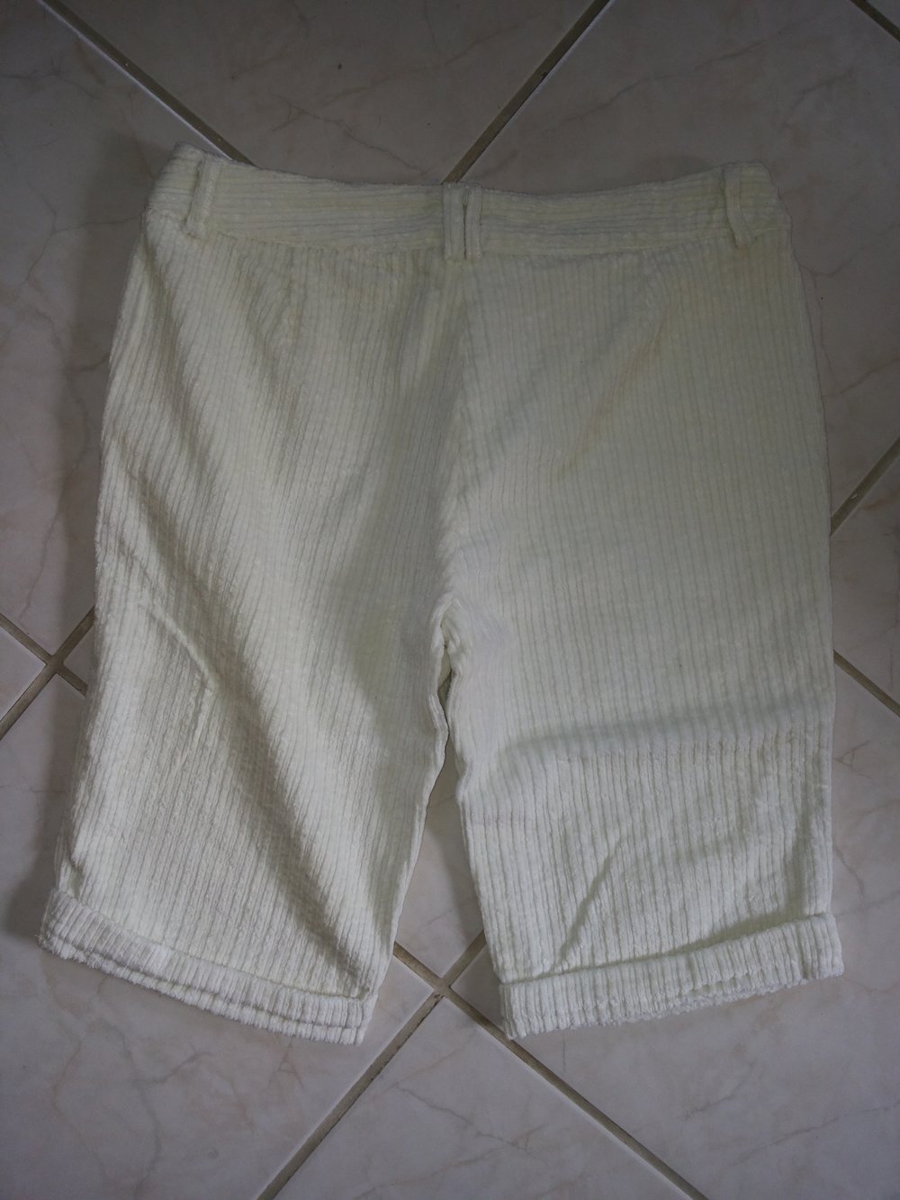 Shorts, Breitcord, cremeweiß, Gr.38