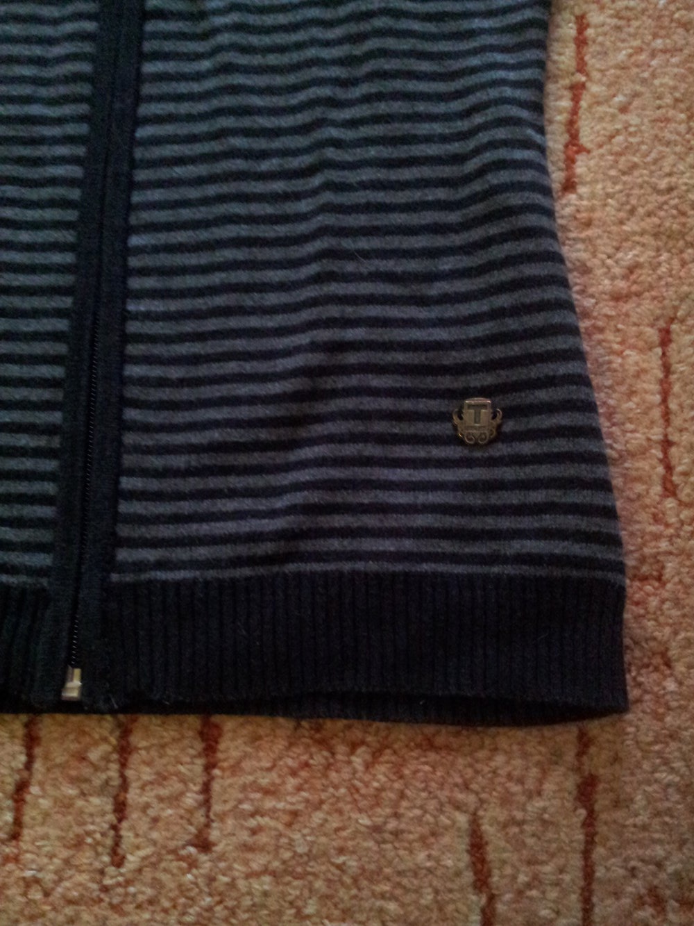 Sweat Jacke schwarz grau Streifen Timezone Gr. XS S Cut-Outs