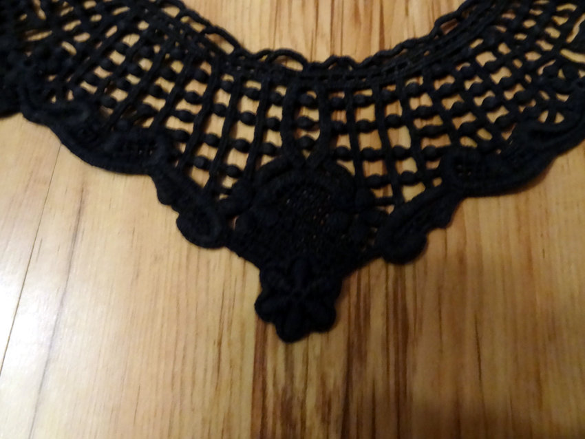 Kragen Borte schwarz Gothic Verzierung für Ausschnitt