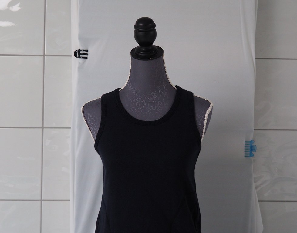 Knielanges dunkelblaues Herbstkleid/ Winterkleid mit Taschen Gr. 164