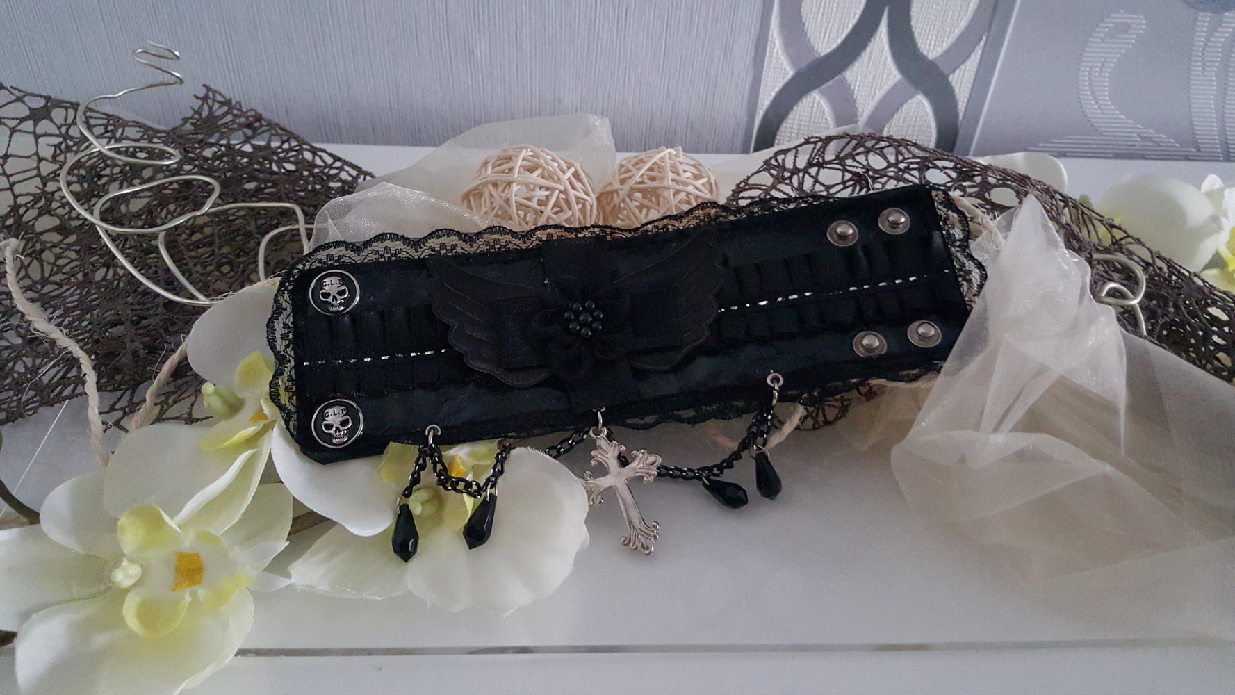 Tolles Punk Gothic Armband Kreuz Totenkopf Blume Kette Spitzen Neu