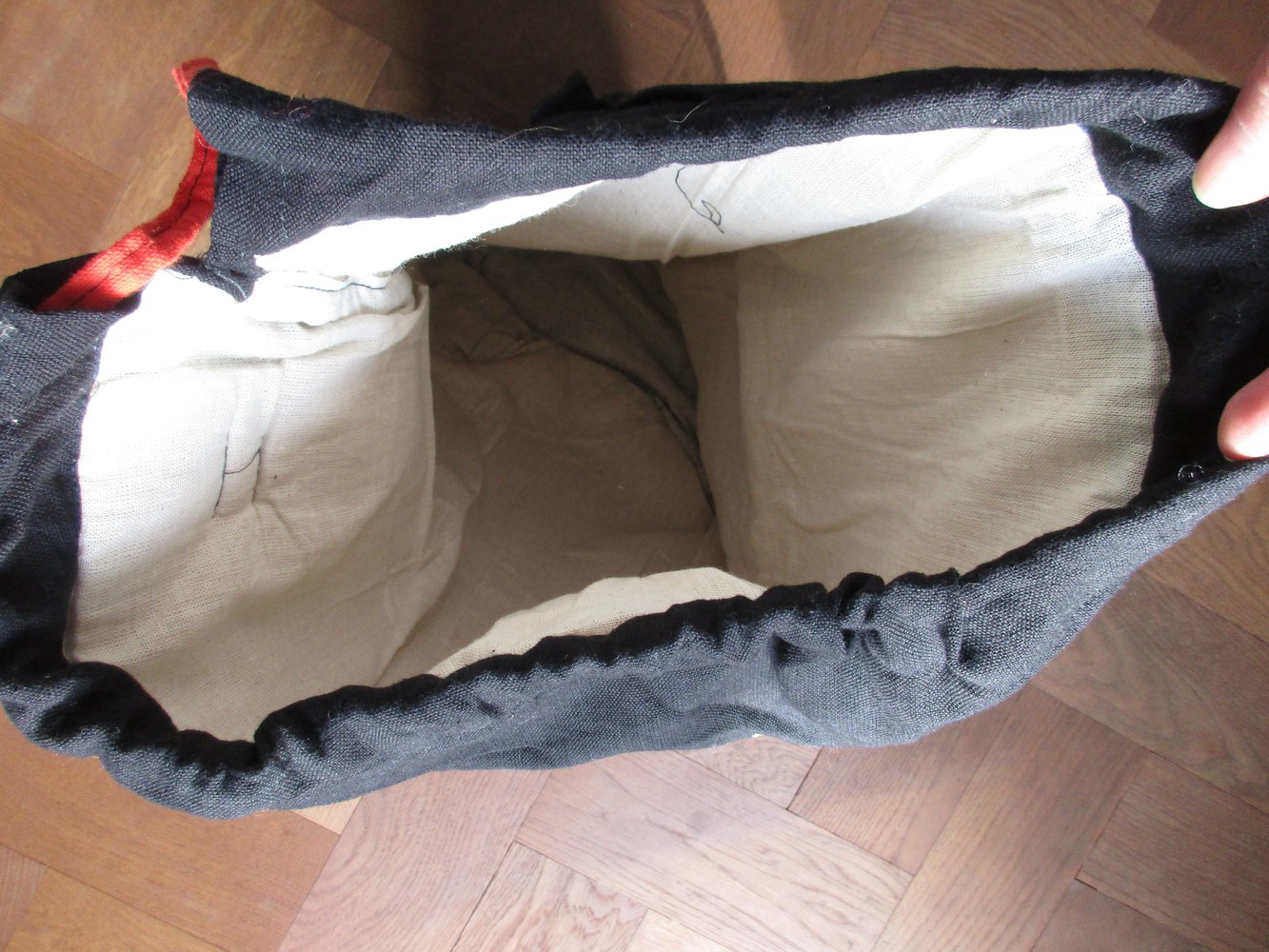 Rucksack / Umhängetasche schwarz / bunt