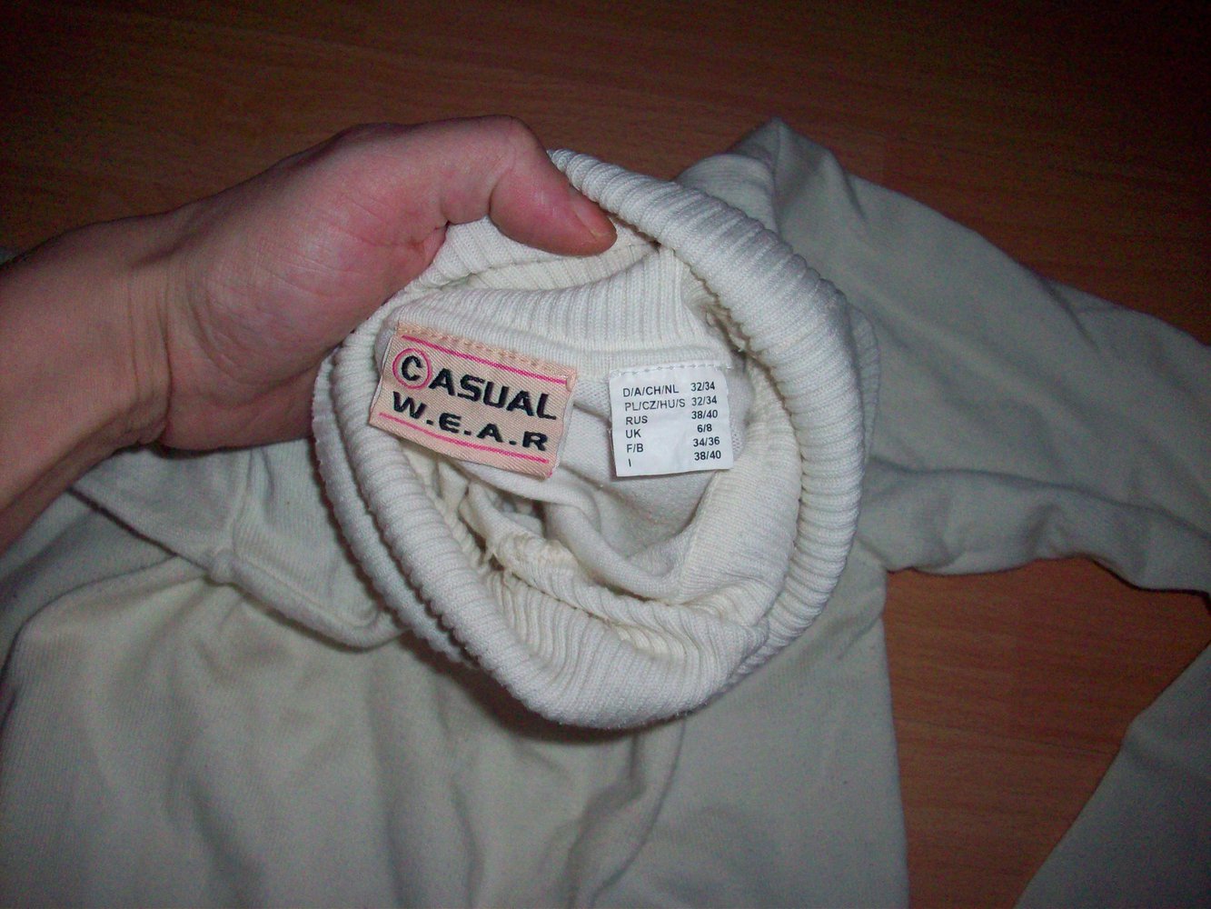 Weißer Strickpullover Rollkragen Pullover, nie getragen, Gr. 32/34, Basic