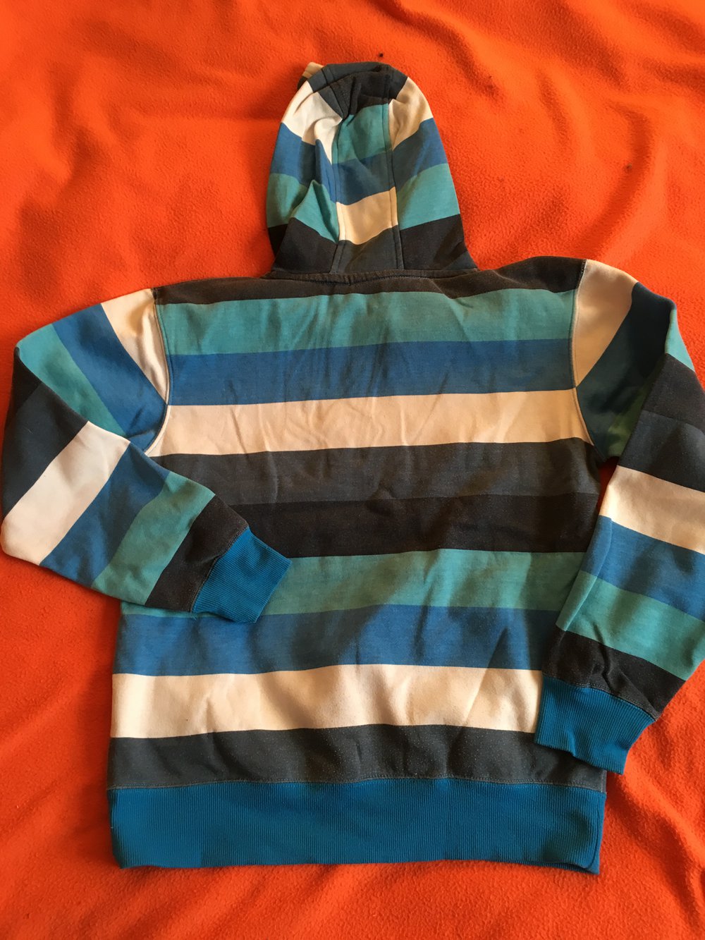 neuer Kapuzenpulli, Sweatshirt, Hoodie gestreift