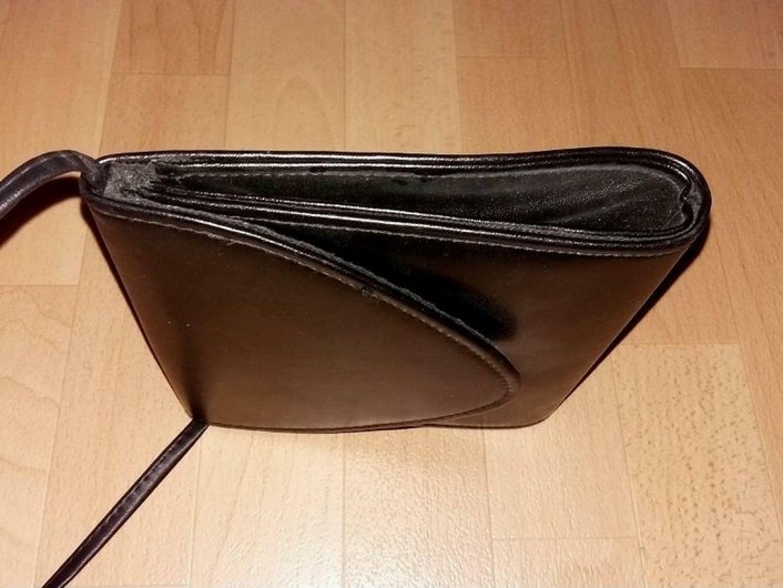 Tasche / Kuverttasche / Umhängetasche / Schultertasche * schwarz * Vintage