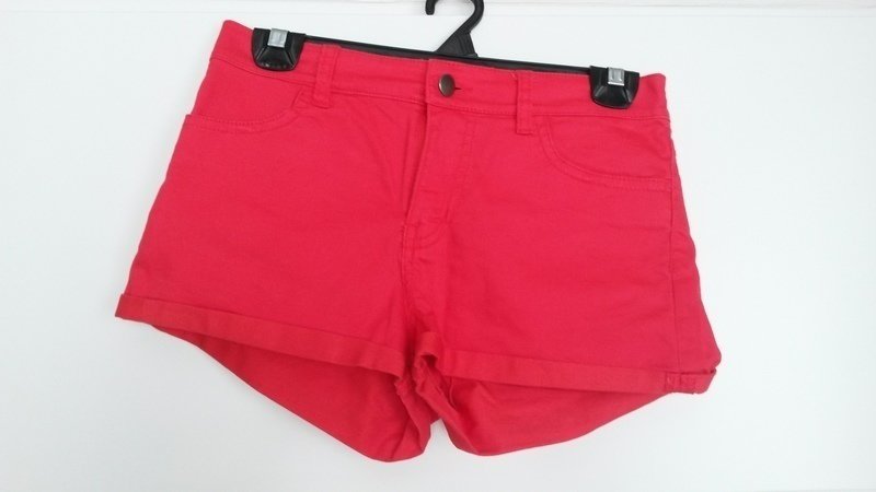 rote Hose / Hotpants