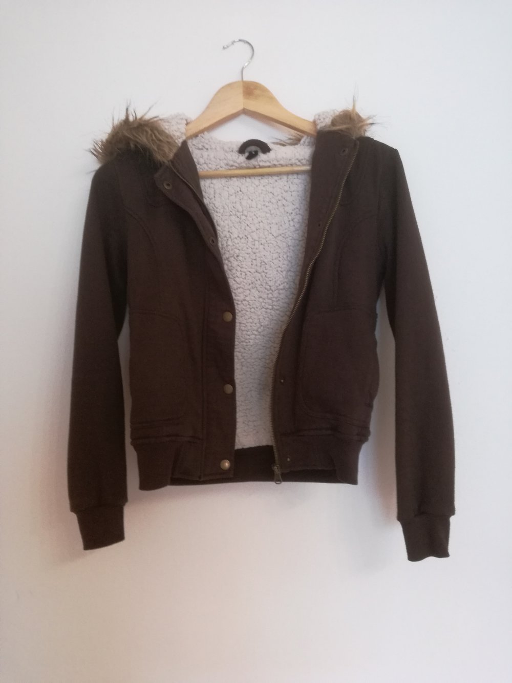 Jacke mit Kuschelkapuze