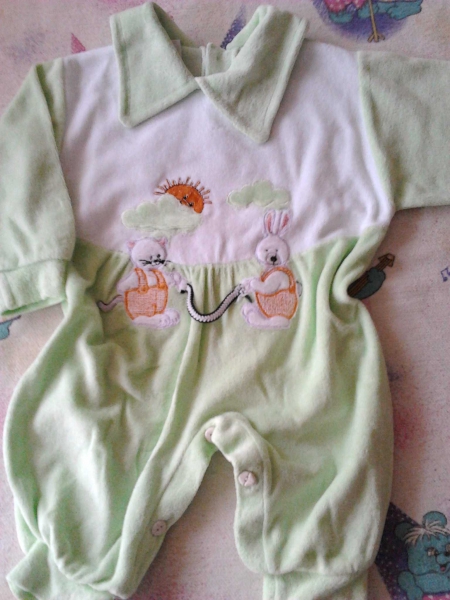 2 Süße Strampler Gr. 62