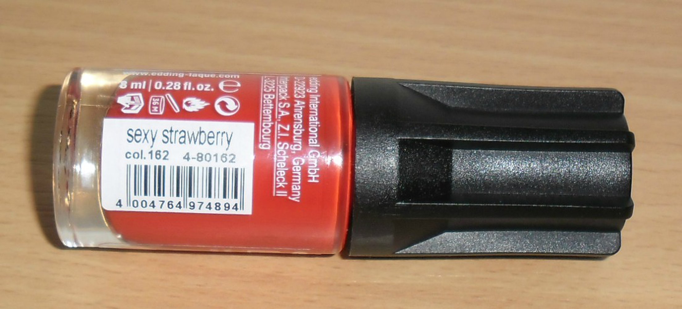 edding L.A.Q.U.E Nagellack Sexy Strawberry