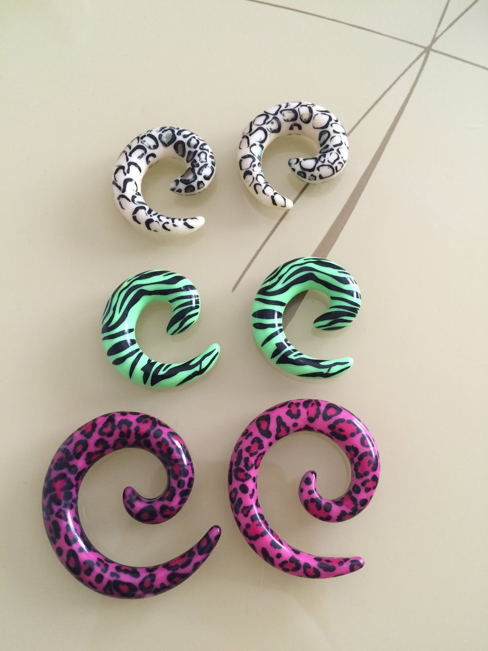 8mm 0,8cm Plugs Schnecken Dehnstab Dehnschnecke tiger leo