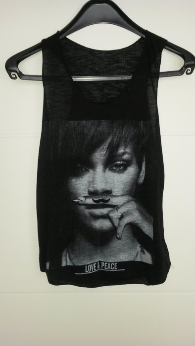 Rihanna Top