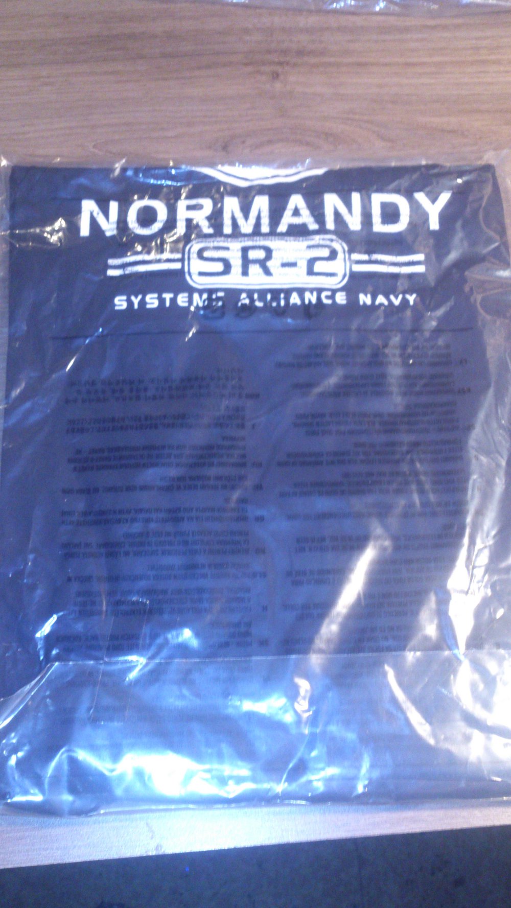 Mass Effect Shirt NEU 2XL