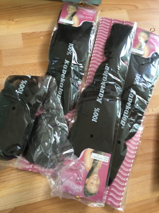 Braids 100 %Kunsthaar/Rastazöpfe .- Neu!