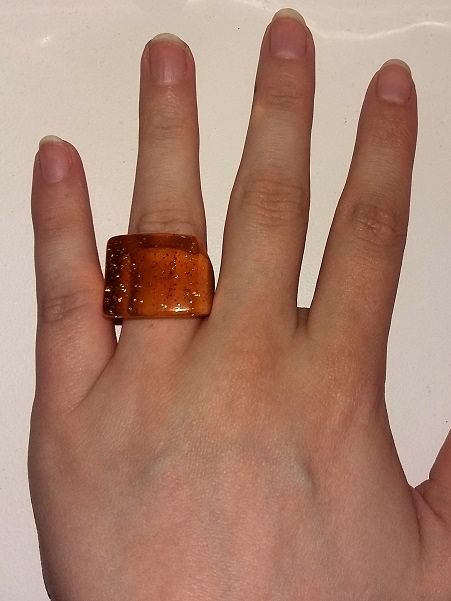 H&M Conscious Ring aus recyceltem Plastik * orange mit Glitzer