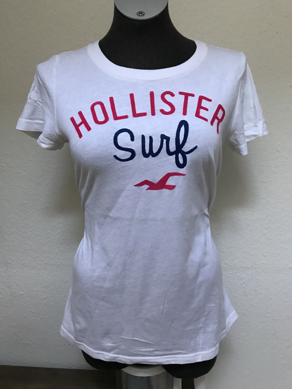 Hollister T-Shirt