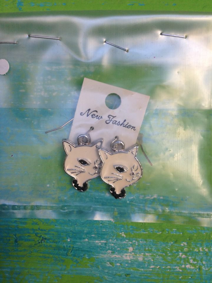 Katzenohrringe! Cat Style! New Fashion Ohranhänger mit süßen Miezen!