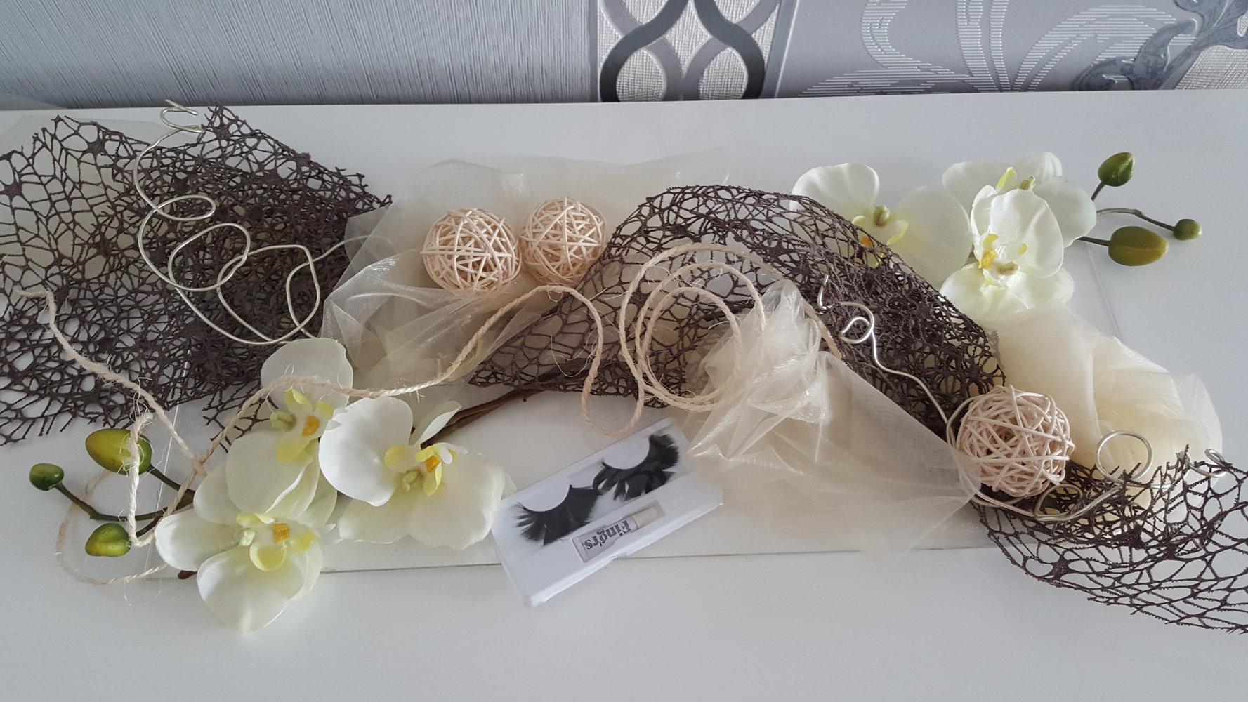 Schwarze Federn Wimpern Kleber Cosplay Burlesque Gothic Fotoshoot Neu