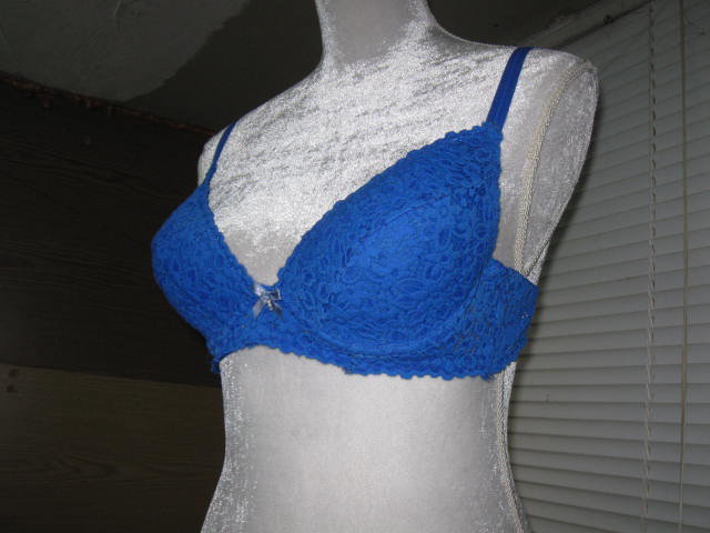 *** Formschöner BH ***