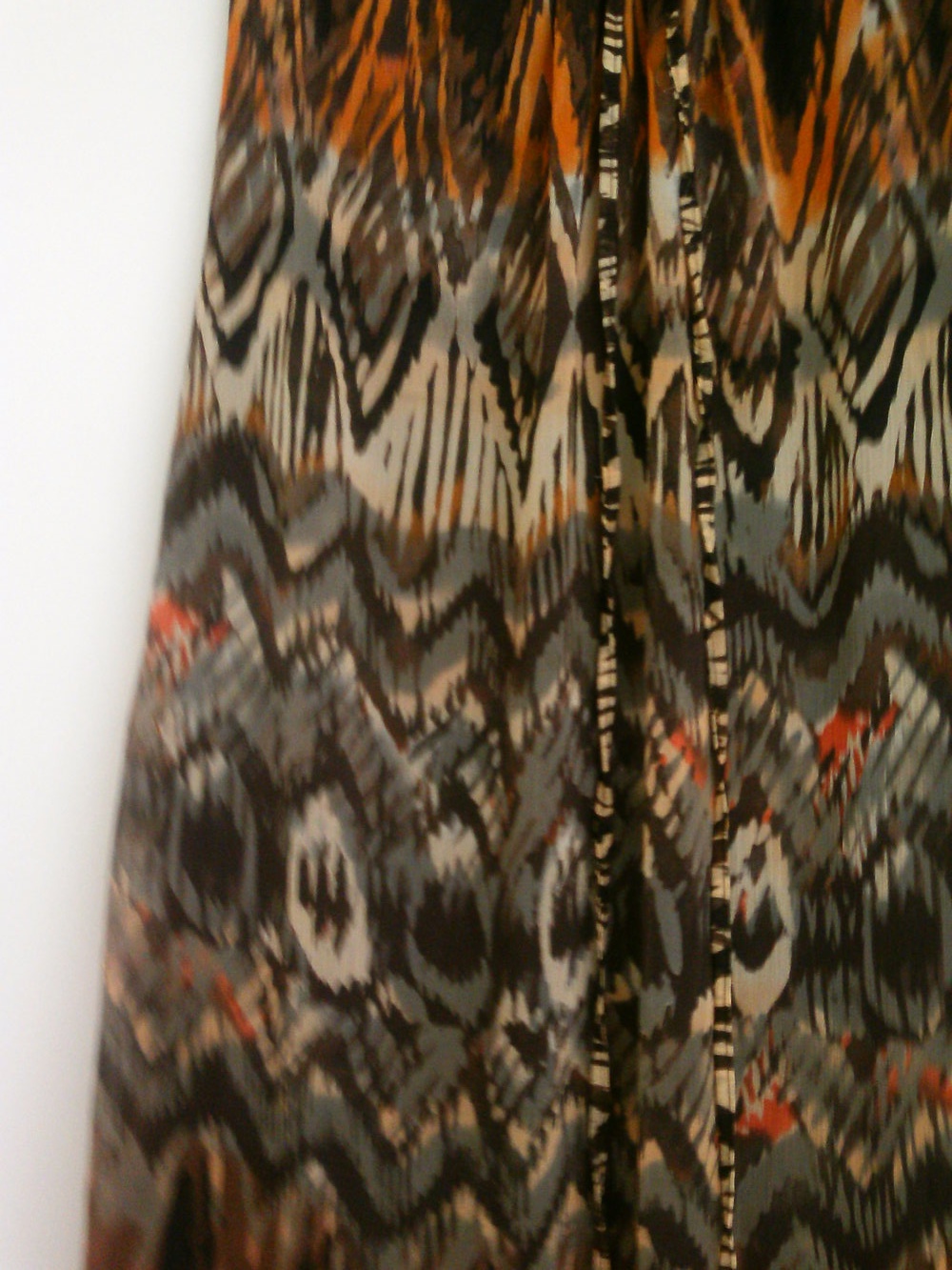 gemustertes Orsaymaxikleid