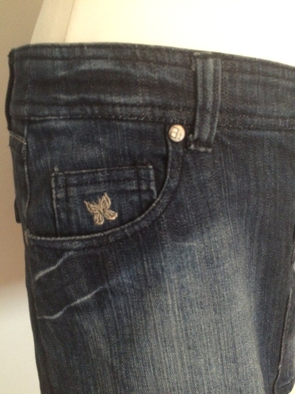 Jeansrock ausgewaschen