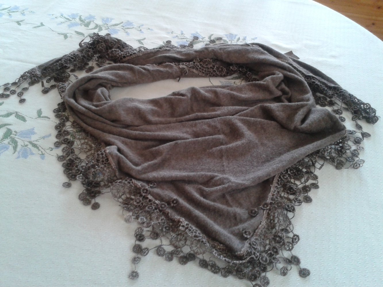 Tuch groß braun Fransen
