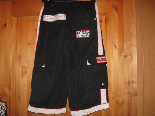 *** Super ~ Leicht ~ Bermuda ***