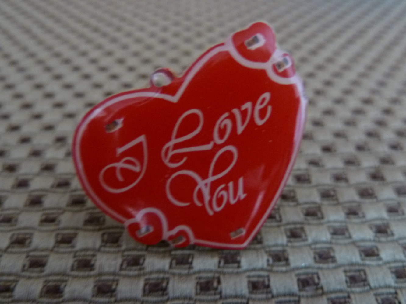 blinkendes Herz / Anstecker / Pin