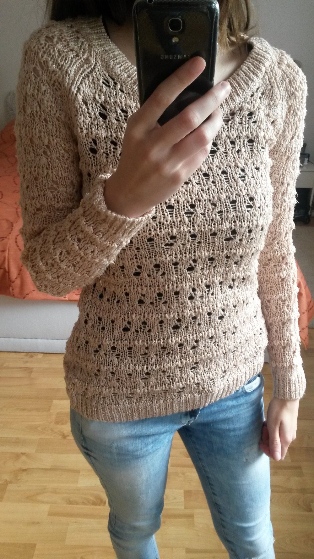 Lochpullover in nude Gr. XS