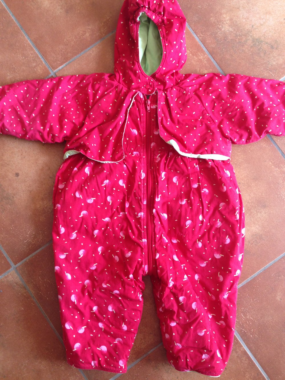 Baby Kinder Schneeanzug Bodys Hosen Pullover Jacken Mädchen langarm 68 80 86