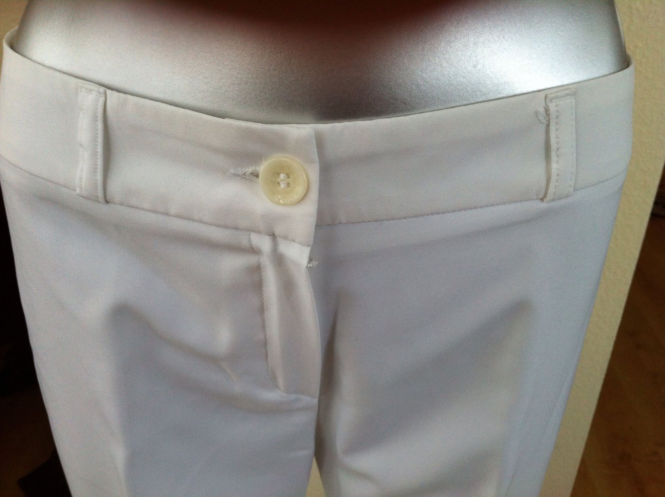 Weiße Stoffhose von Kookai neuwertig