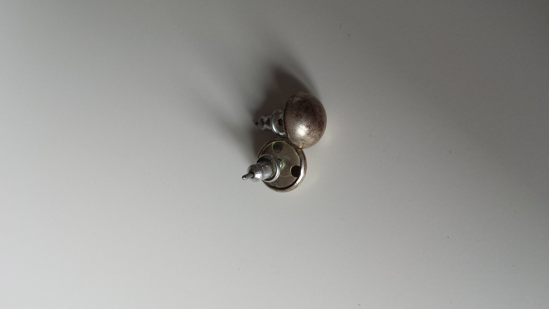 angelaufene Ohrstecker süß