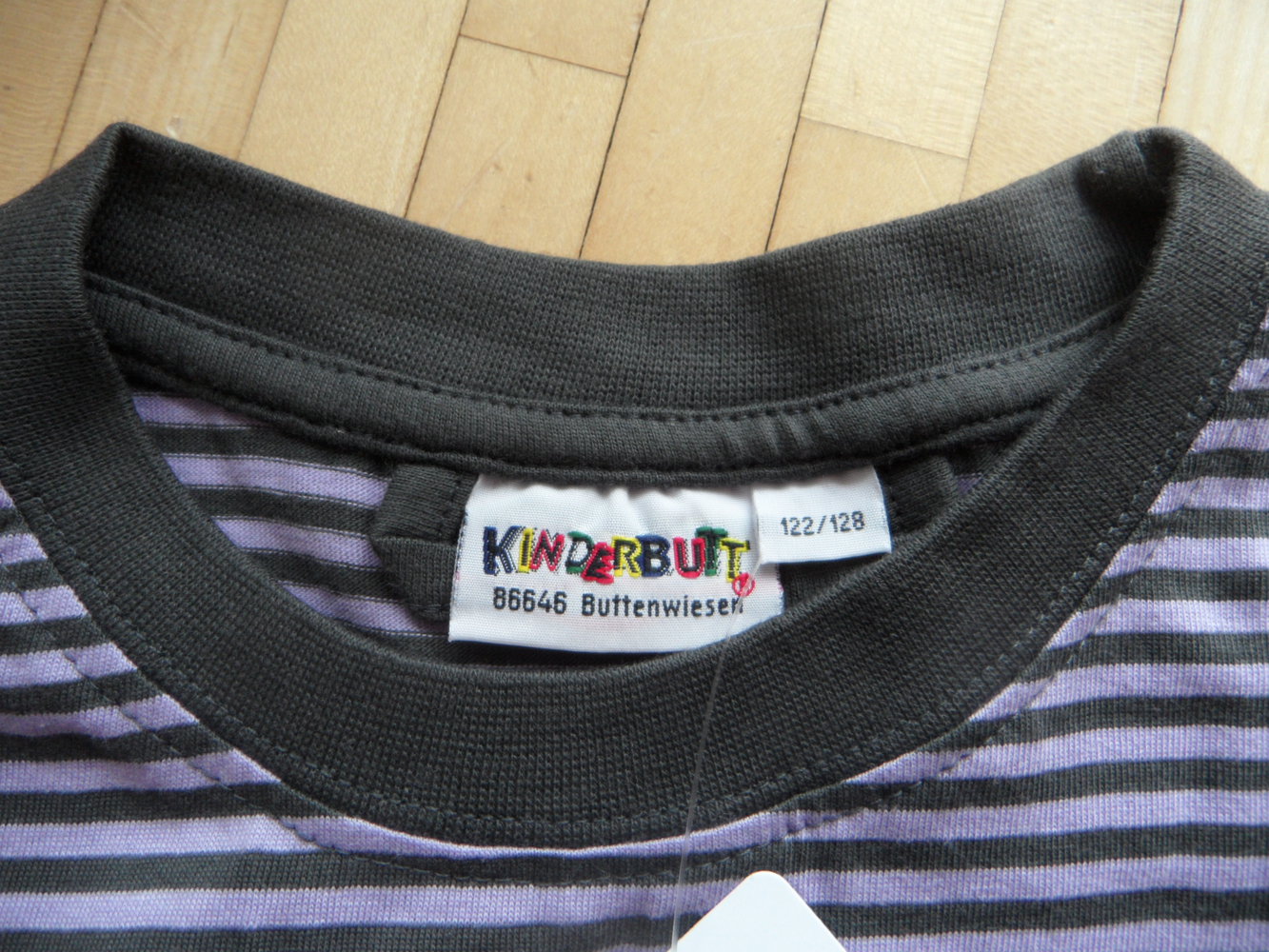 neu mit Etikett: Pferde-T-Shirt Kinderbutt 128 