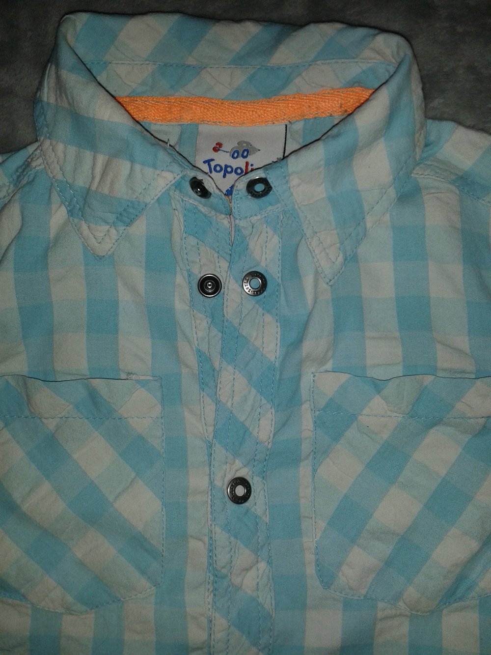 Sehr schönes kariertes Hemd